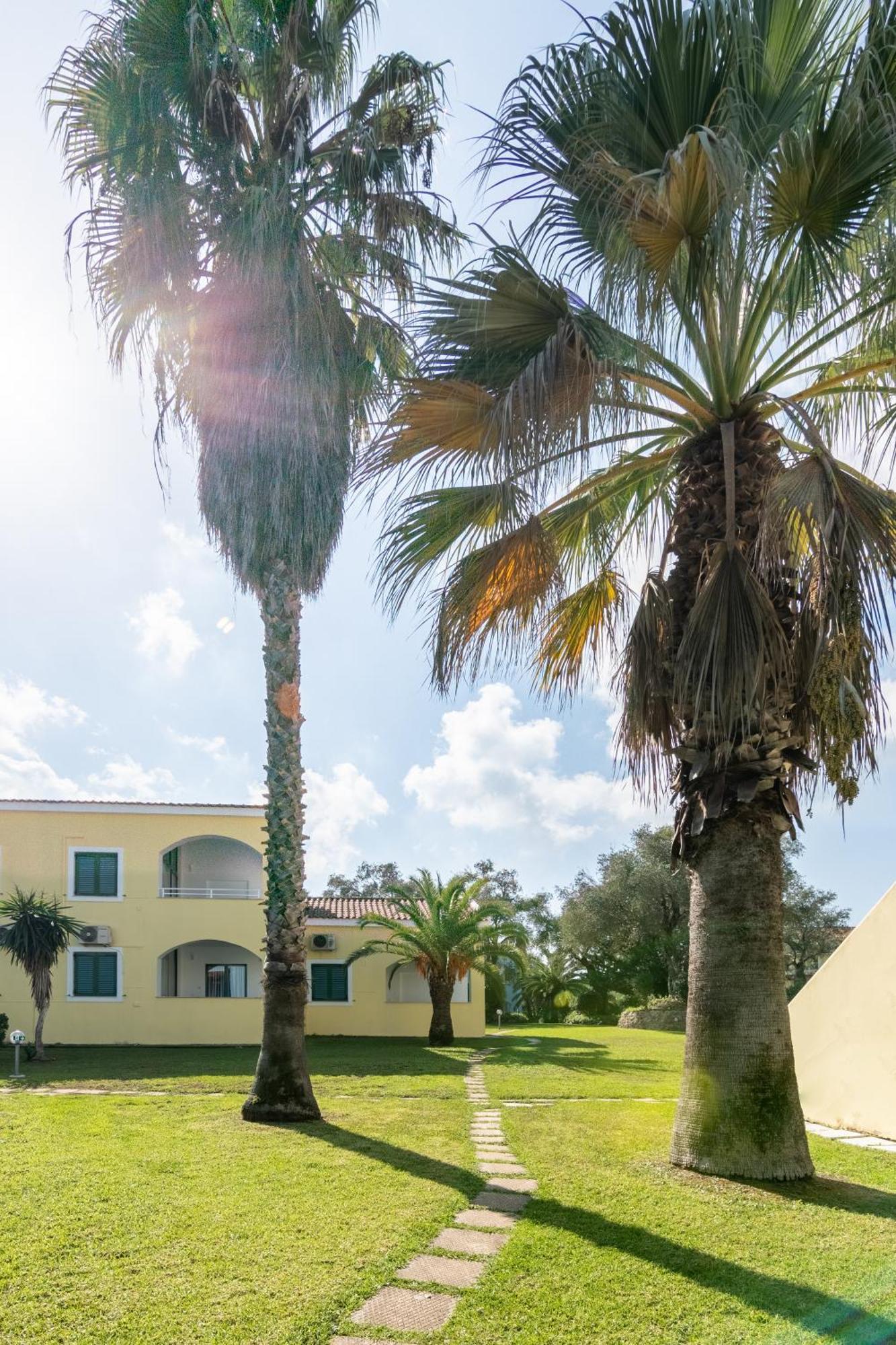 Helion Resort Gouvia Ngoại thất bức ảnh